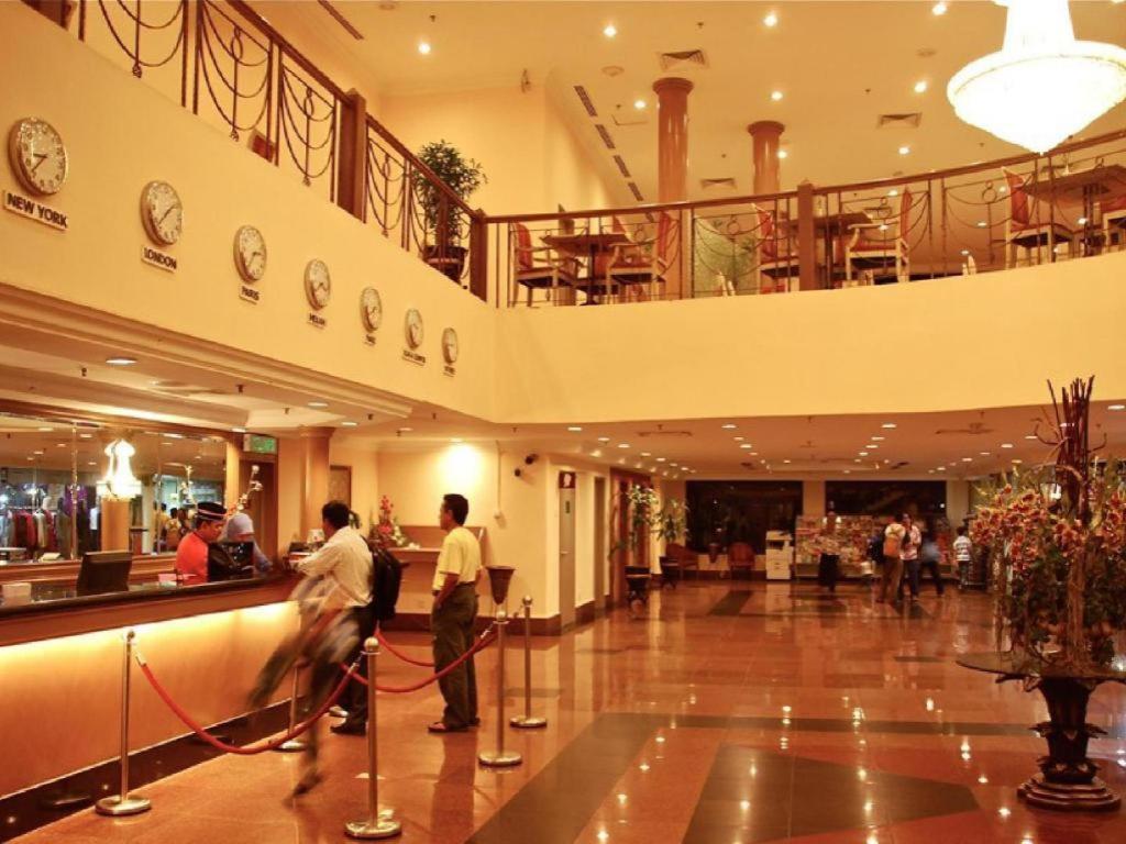 Kuala Lumpur International Hotel Exterior photo